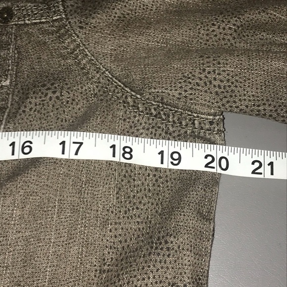 Baccini Women’s Animal Print Jean Jacket Size: Medium - Picture 9 of 10